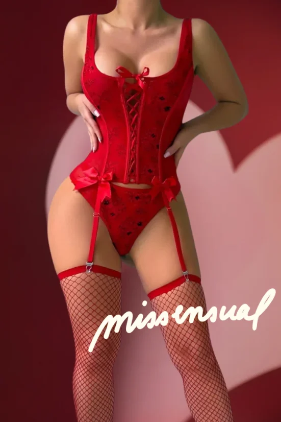 Bettie - Velikost: L