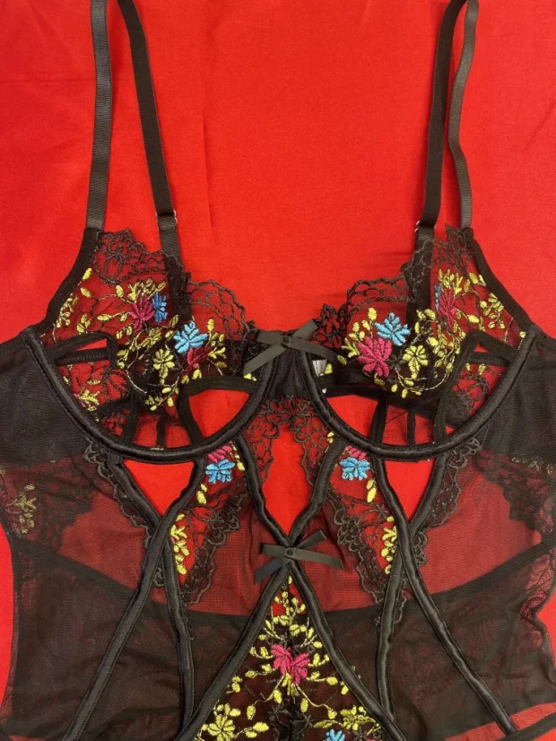 Natasha - Velikost: M